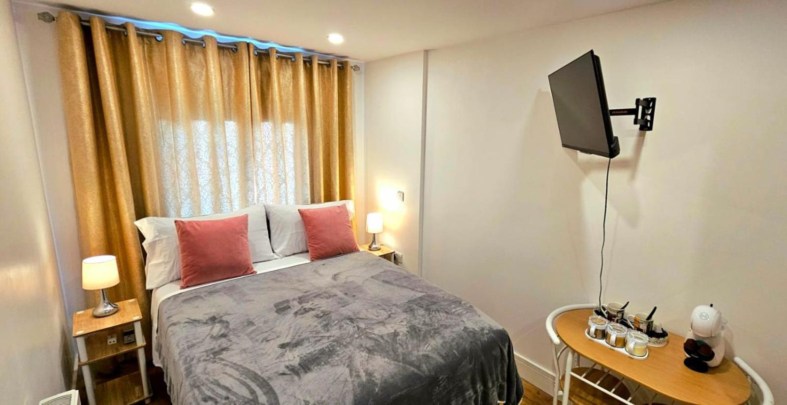 Claire Double Room Londra Dış mekan fotoğraf